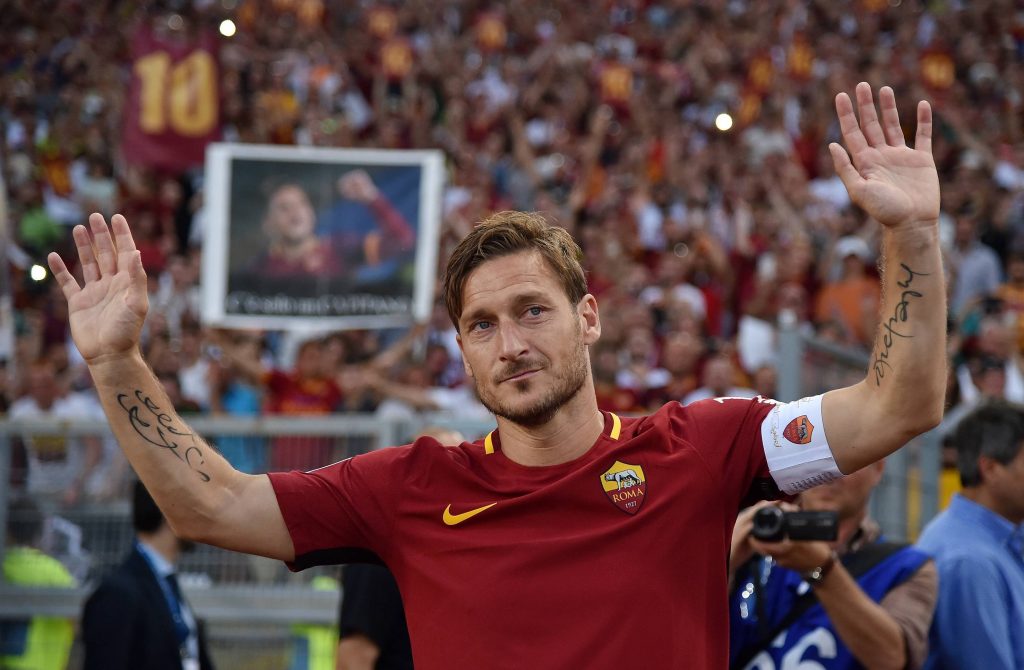 Totti e la Roma: la carriera del capitano giallorosso - WH ...